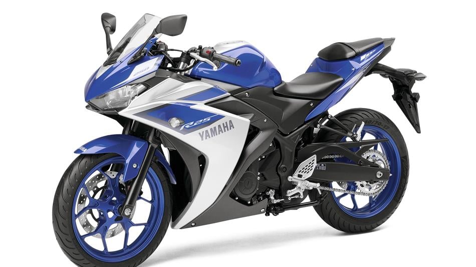 YAmaha r25 mavi